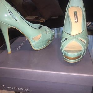 halston shoes